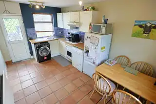 6 Terrace ViewImage 10