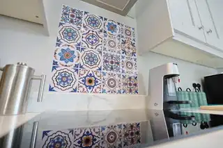 4 Linen HallImage 16