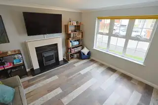 235 Kernan Hill ManorImage 10