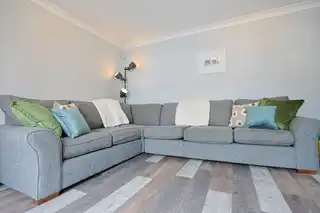 235 Kernan Hill ManorImage 11