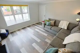 235 Kernan Hill ManorImage 9