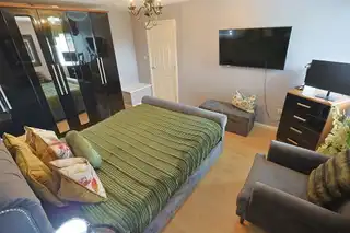 212 Kernan Hill ManorImage 37