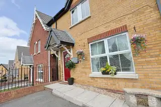 212 Kernan Hill ManorImage 3