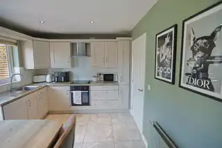 212 Kernan Hill ManorImage 23