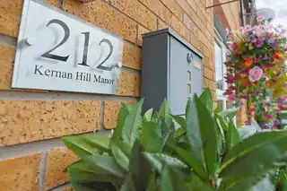212 Kernan Hill ManorImage 4
