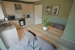 212 Kernan Hill ManorImage 24