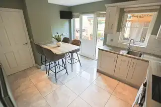 212 Kernan Hill ManorImage 20