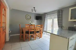 2 Chasewood ManorImage 16