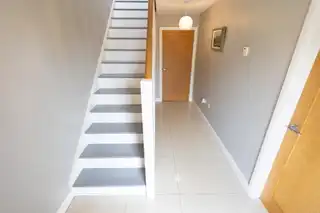 2 Bachelors AvenueImage 6