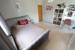2 Bachelors AvenueImage 60