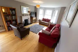 2 Bachelors AvenueImage 18