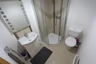 2 Bachelors AvenueImage 67