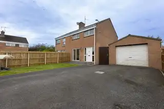 28 The OaksImage 2