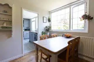 14 Rosemount AvenueImage 14