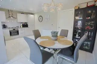 3 Parsons GateImage 25