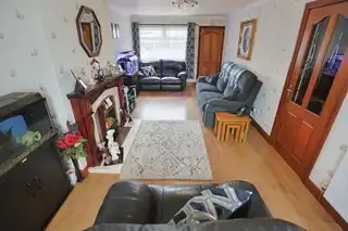 39 Dungormley EstateImage 8