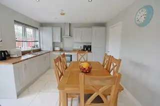 56 Parsons GateImage 20