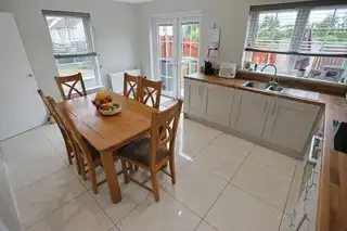 56 Parsons GateImage 23