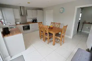 56 Parsons GateImage 27