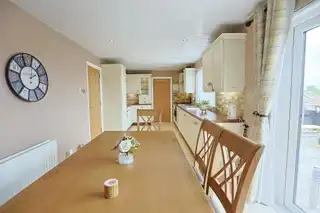 12 Richmond CloseImage 18