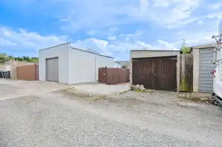 198 West StreetImage 39