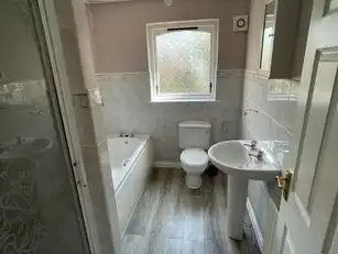 15 Westbury GardensImage 7