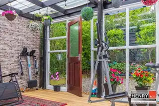 18 Trewmount RoadImage 42