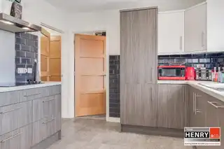 92 Brookfield AvenueImage 12