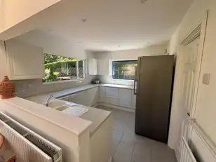 51 Downshire GardensImage 13