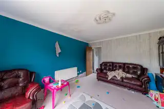 32 Inishowen DriveImage 4