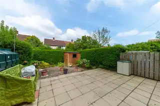 19 Hillmount GardensImage 21