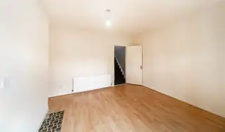 25 Woodcot AvenueImage 10