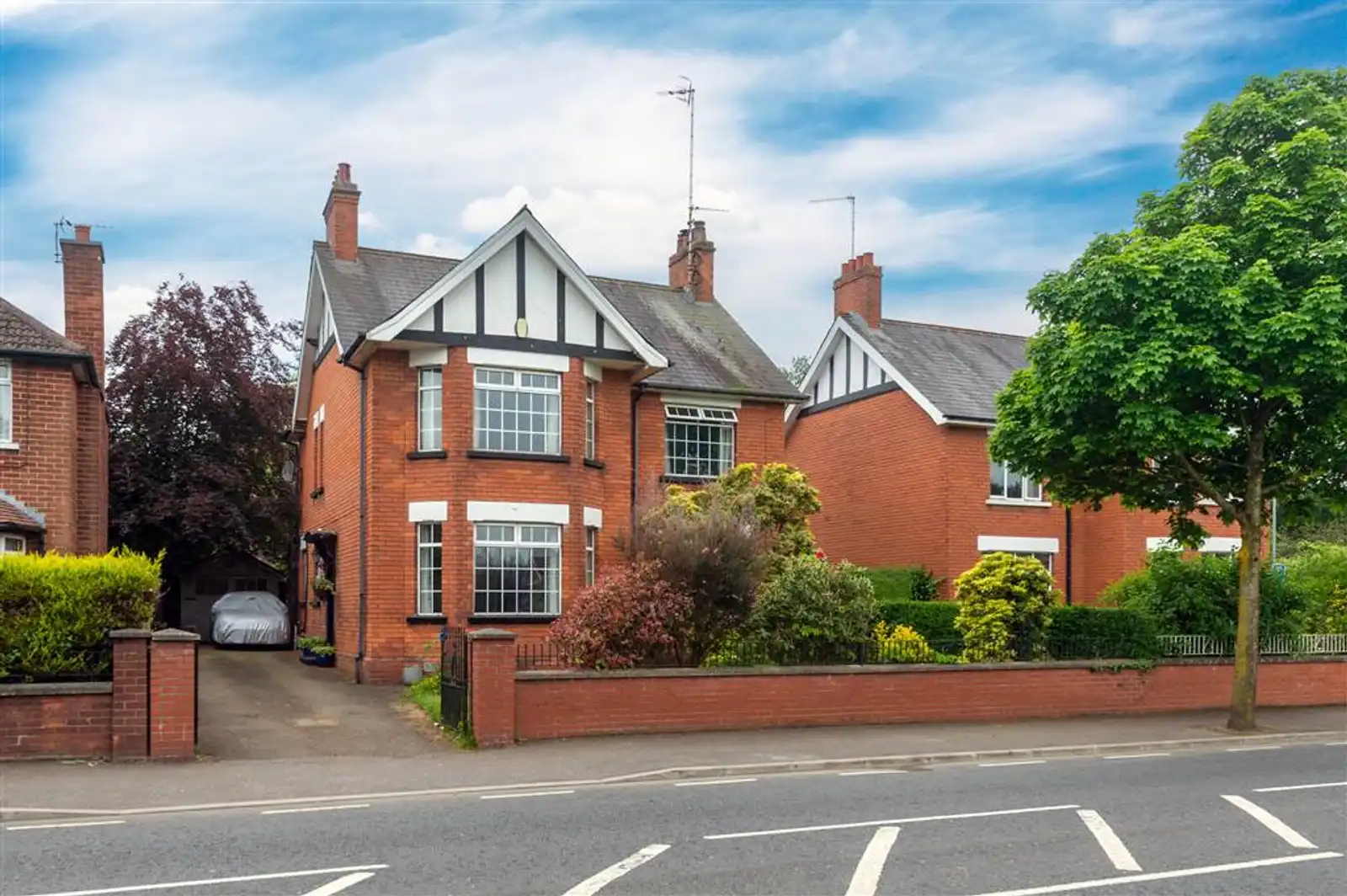 140 Finaghy Road North, Belfast