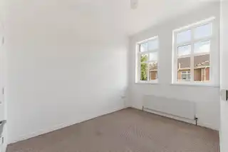 9 Glenburn ManorImage 16