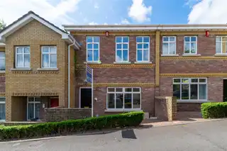 Image 1 for 9 Glenburn Manor