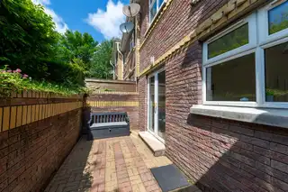 9 Glenburn ManorImage 23