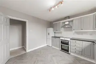 Apt 35 Lagmore GlenImage 11