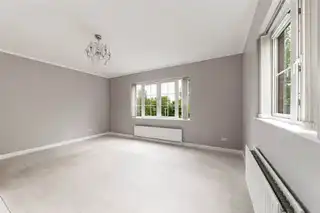 Apt 35 Lagmore GlenImage 9