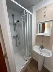 Apt 8 Forest GroveImage 7