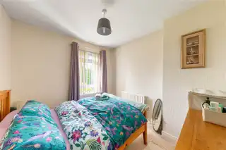 82 Sunnyhill ParkImage 12