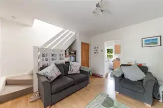 82 Sunnyhill ParkImage 5