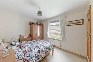 82 Sunnyhill ParkImage 10