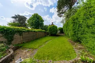 82 Sunnyhill ParkImage 14