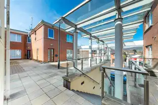 Apt 5 Tivoli CourtImage 10