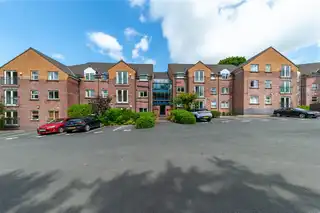 Image 1 for 48 Minnowburn Mews