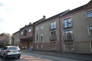 4 Broomhill CourtImage 2