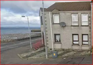 Image 1 for 1 Shore Road