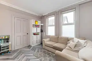 100 Wallace AvenueImage 4