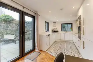 100 Wallace AvenueImage 18