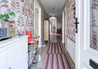 8 Lansdowne ParkImage 2